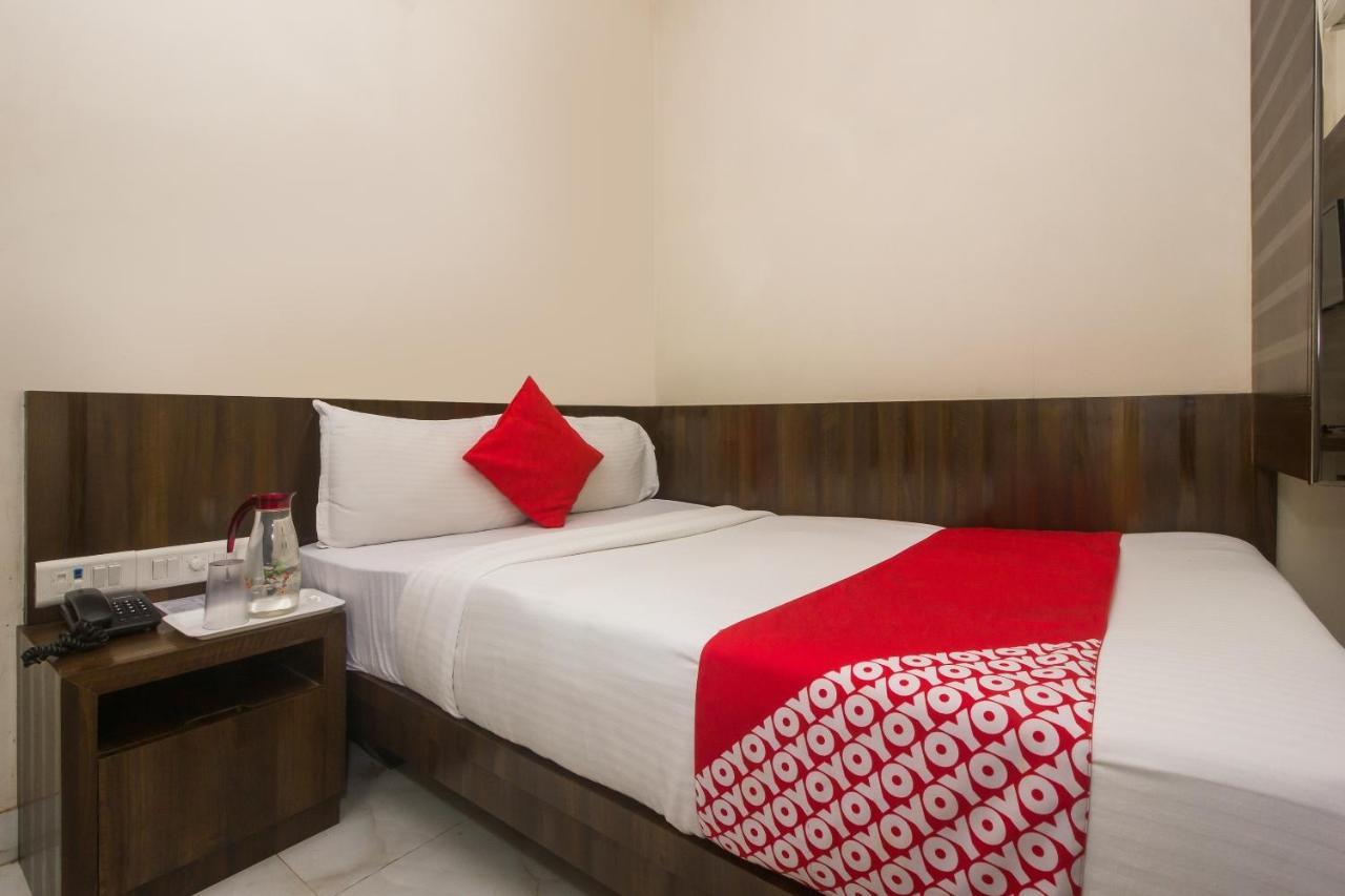 Capital O Hotel Pearl Near Us Embassy Mumbai Bagian luar foto