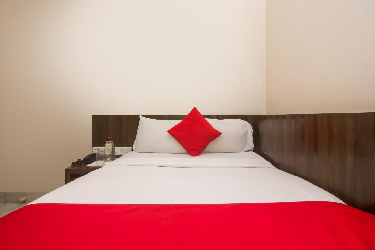Capital O Hotel Pearl Near Us Embassy Mumbai Bagian luar foto